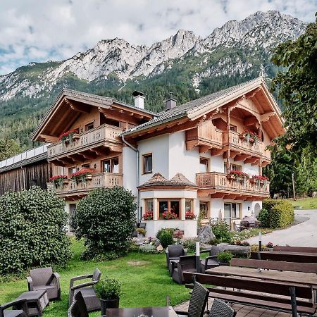 Berggasthof Baernstatt Scheffau am Wilden Kaiser Esterno foto